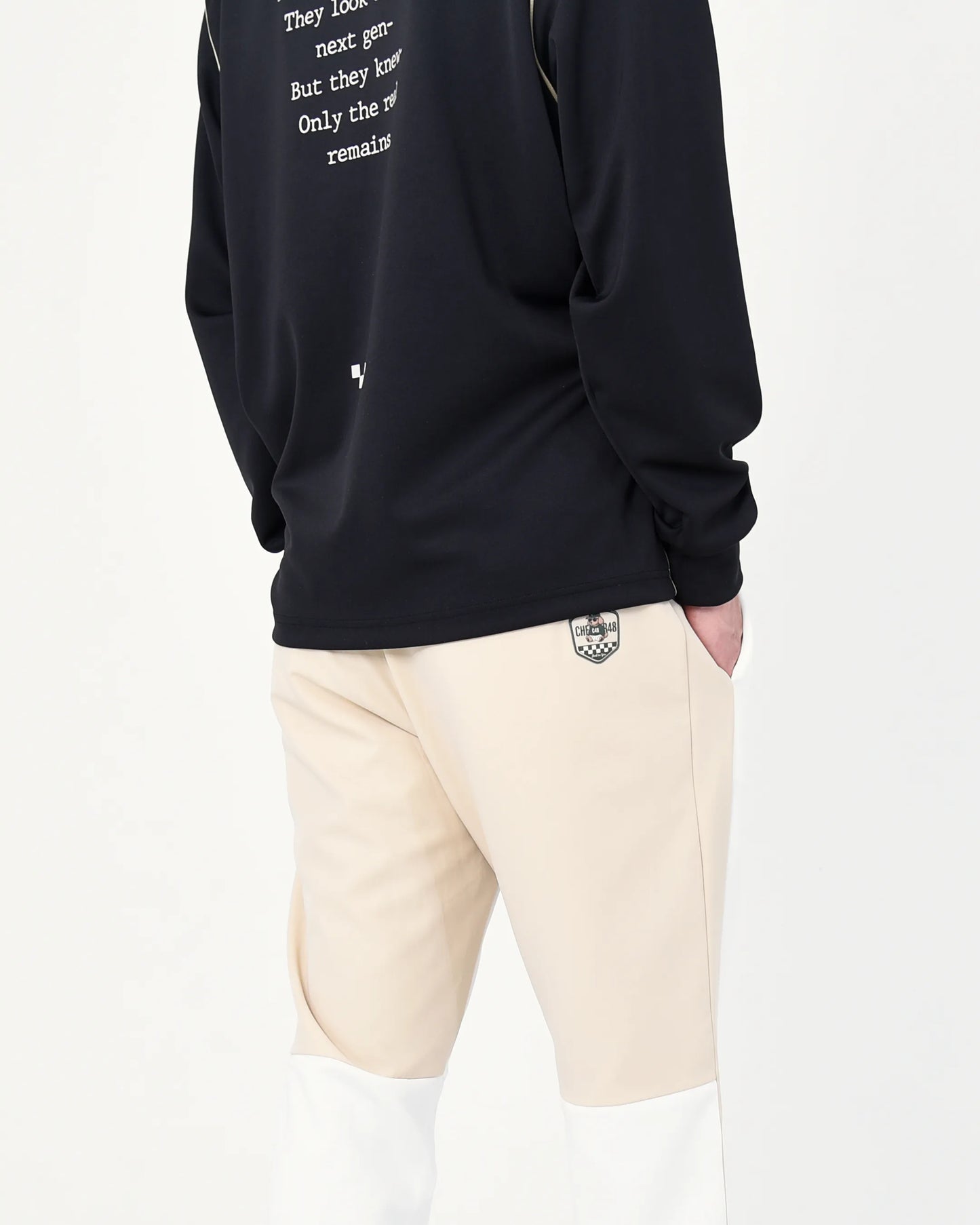 Lサイズ着用 | 176cm 62kg