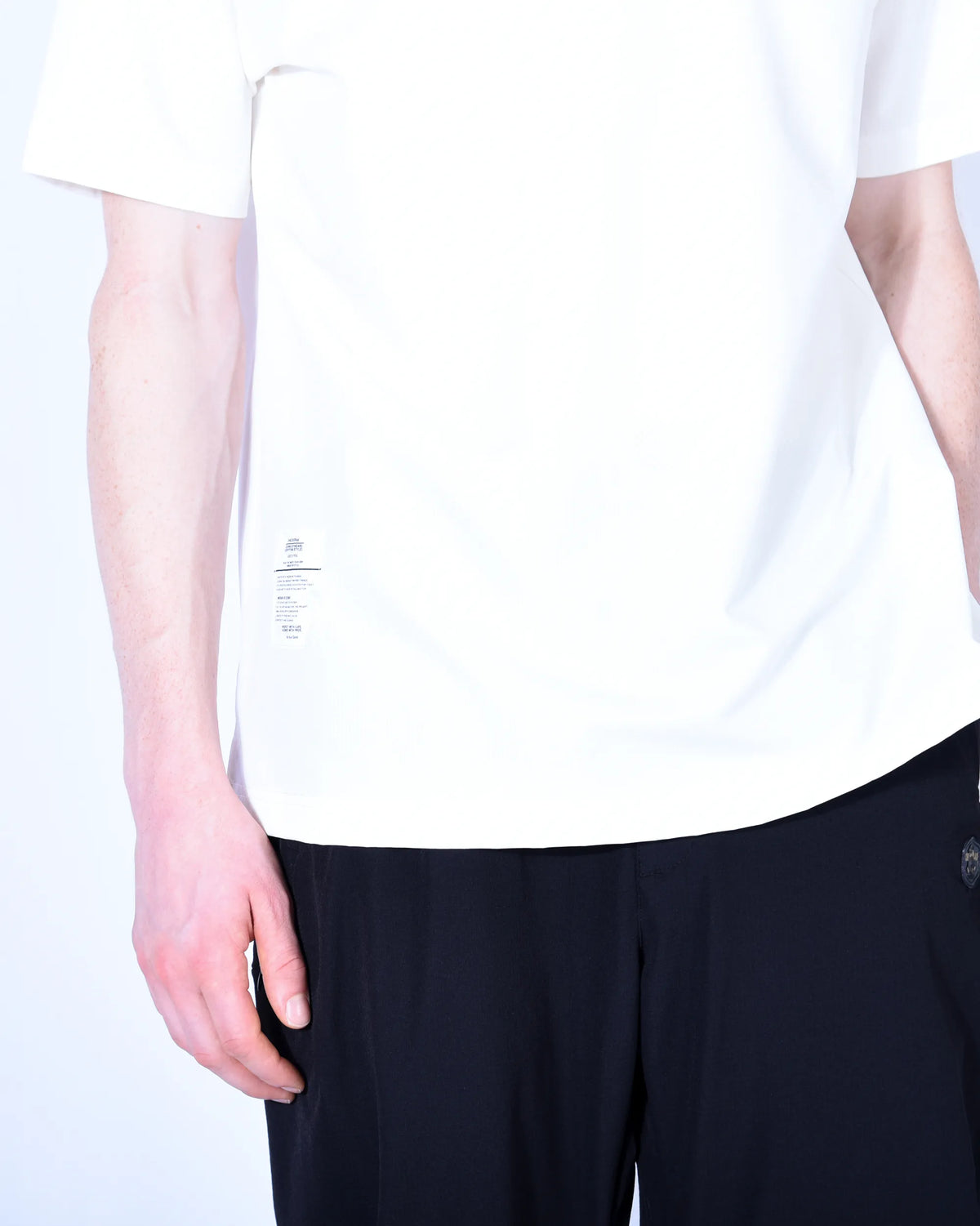 BACK DOTS TOUR POLO