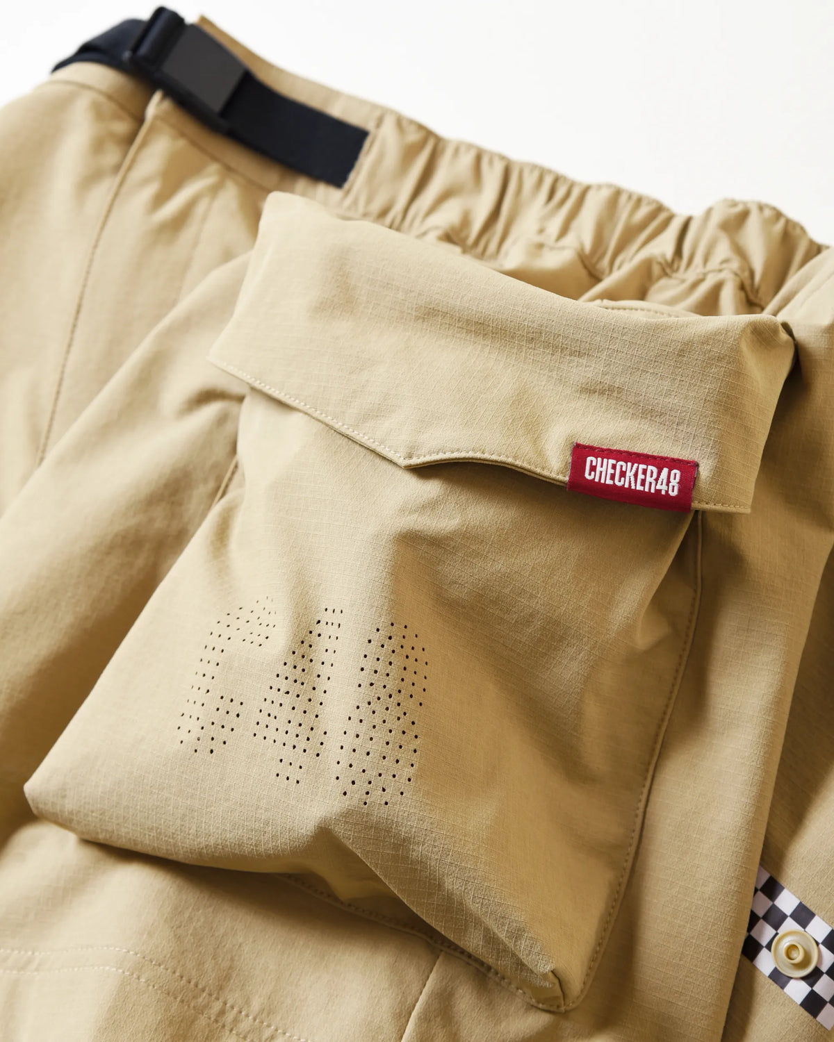 【Women‘s】RIPSTOP LAB SHORTS