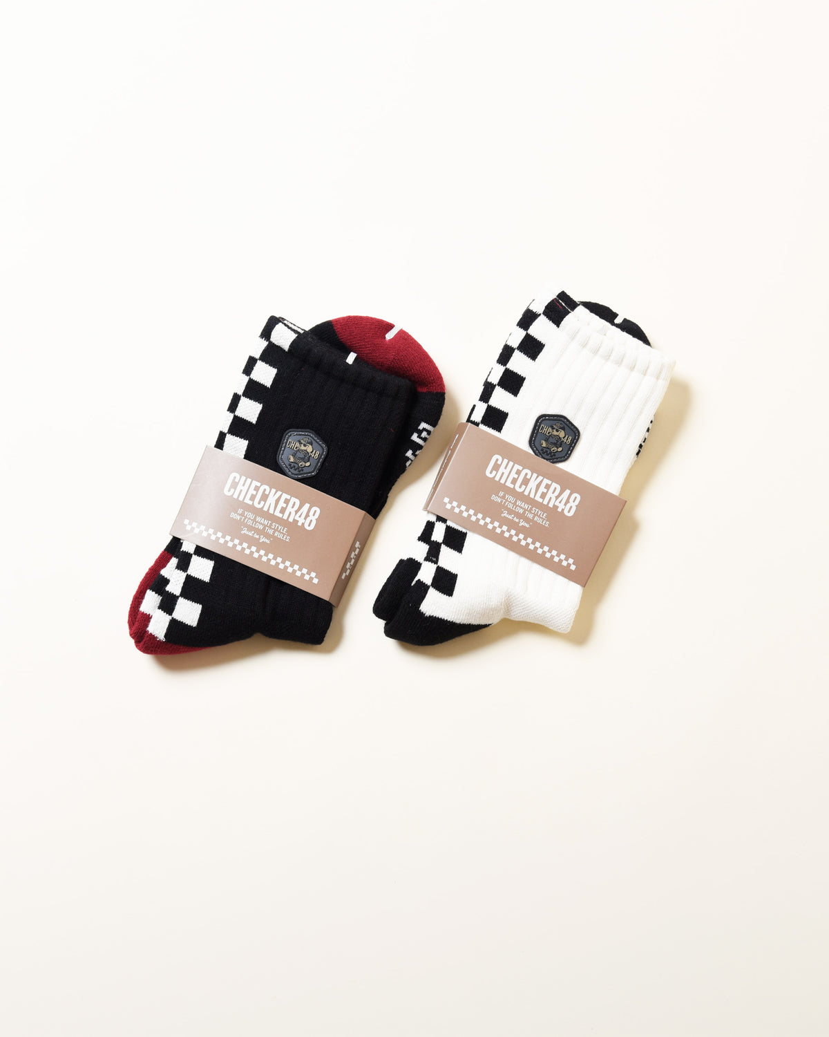 C48 NESE SOCKS