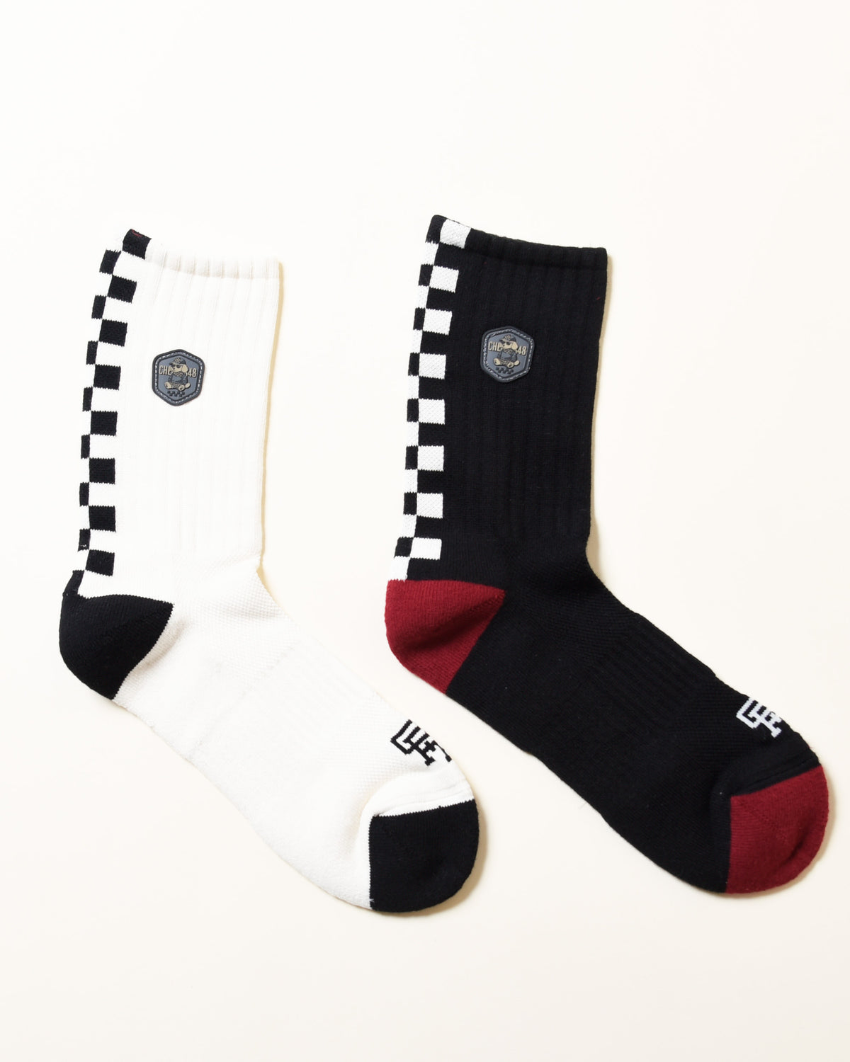 C48 NESE SOCKS