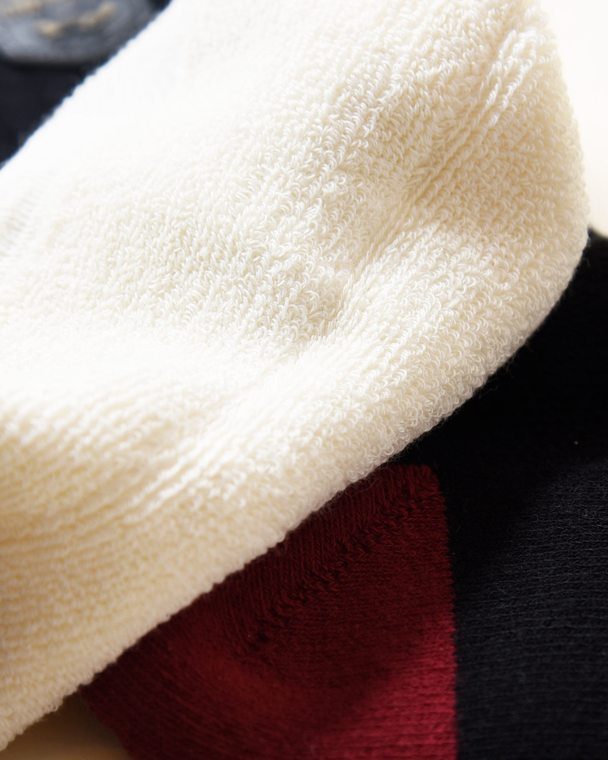 C48 NESE SOCKS