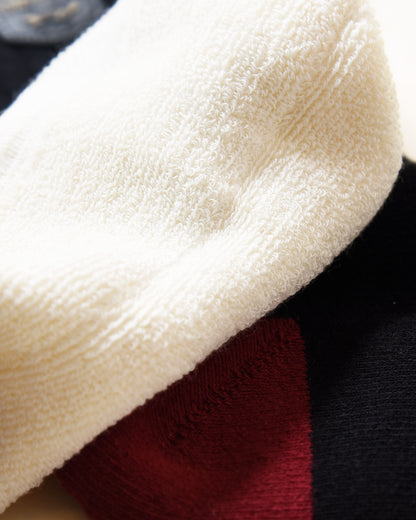 C48 NESE SOCKS